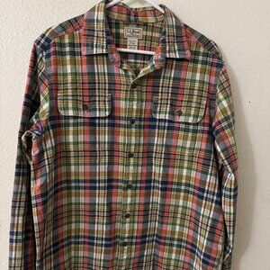 L.L Bean men long sleeve button front plaid brushed cotton flannel shirt